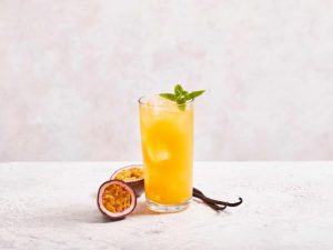 Rebaudioside M sweetener in beverage formulation